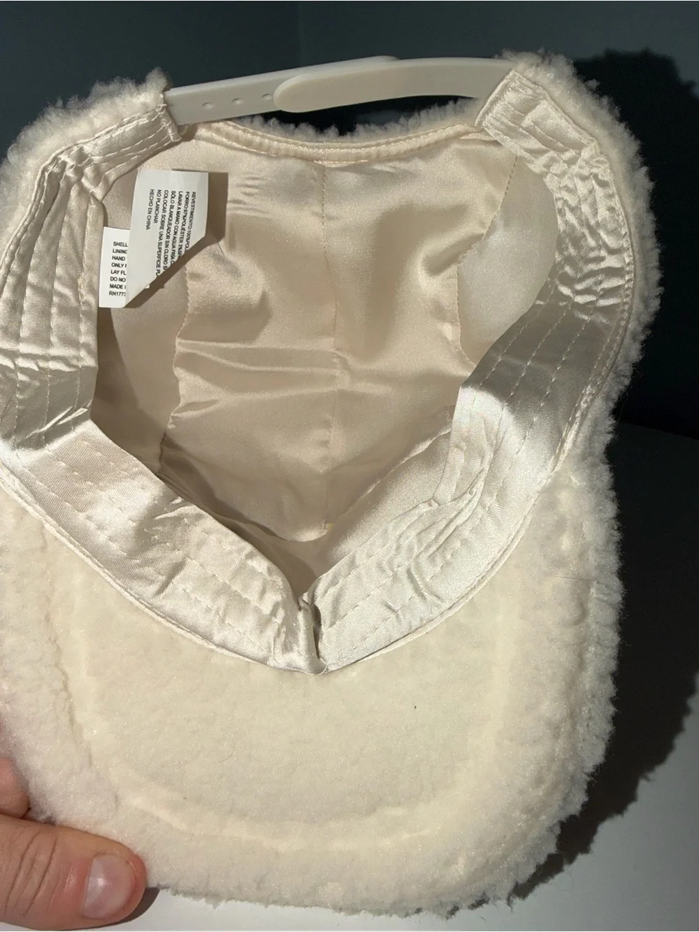 Cat & Jack Soft Cream Sherpa toddler Hat with Ear Details